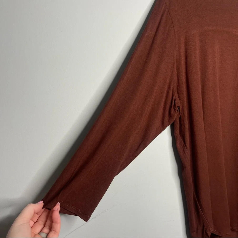Philosophy Pleat back Long Sleeve Crew Neck Top (1X-Large) - Picture 2 of 5